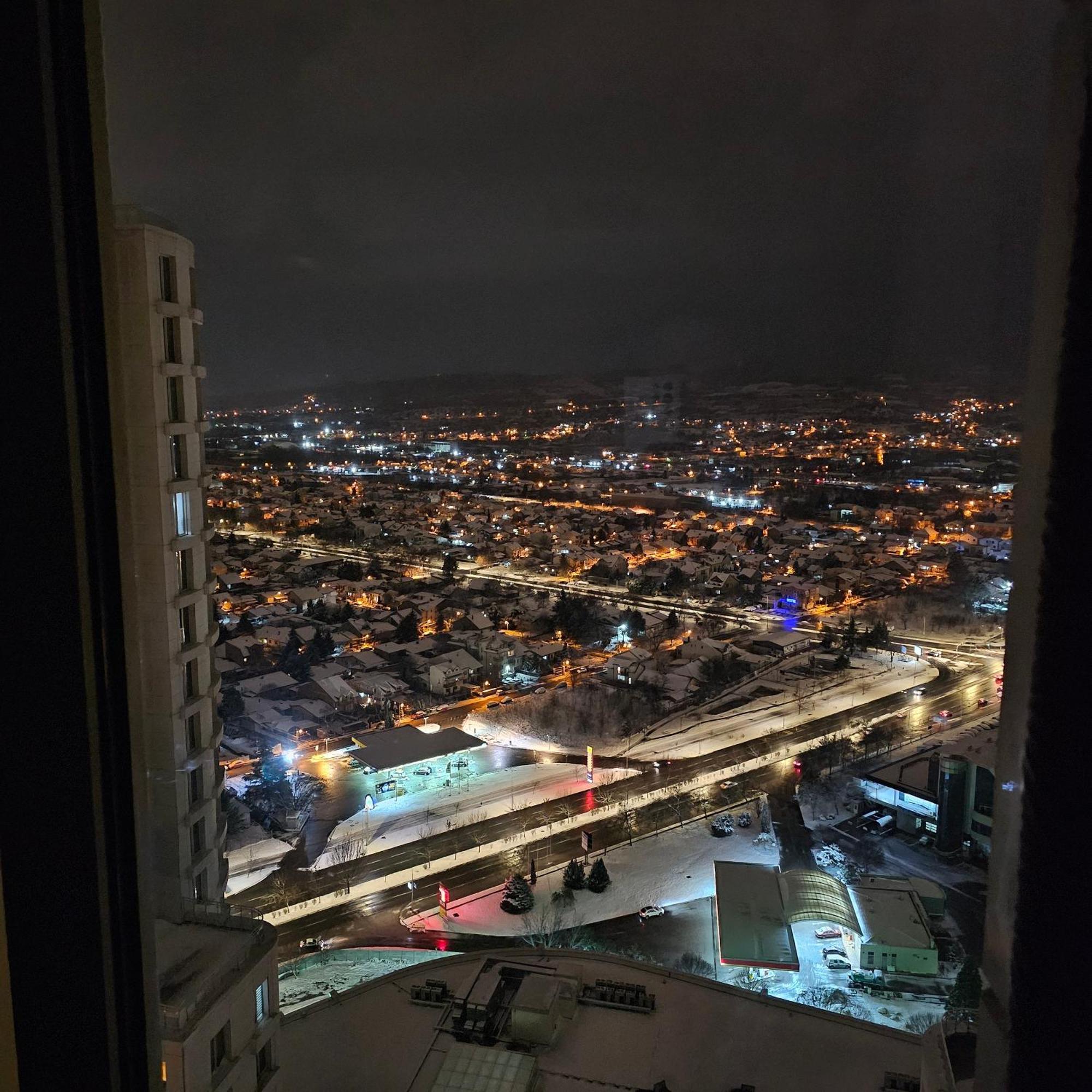 Skopje Sky Oasis Apartment Exterior photo